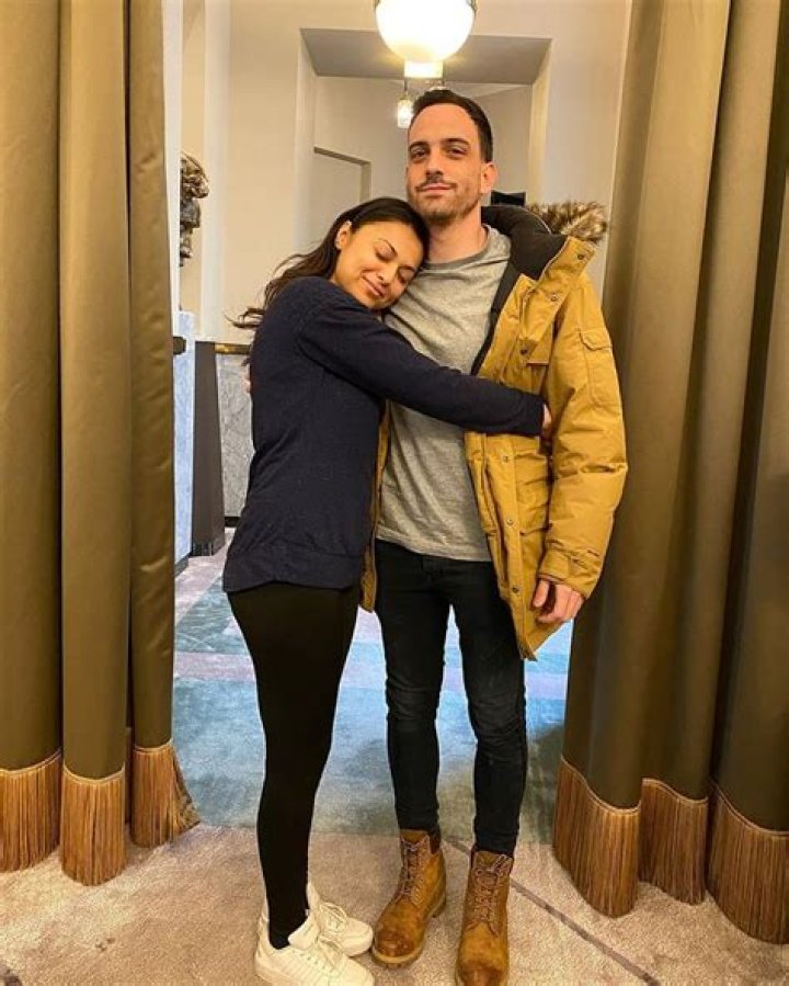 Aishah Hasnie's Husband: Love Behind the Screen