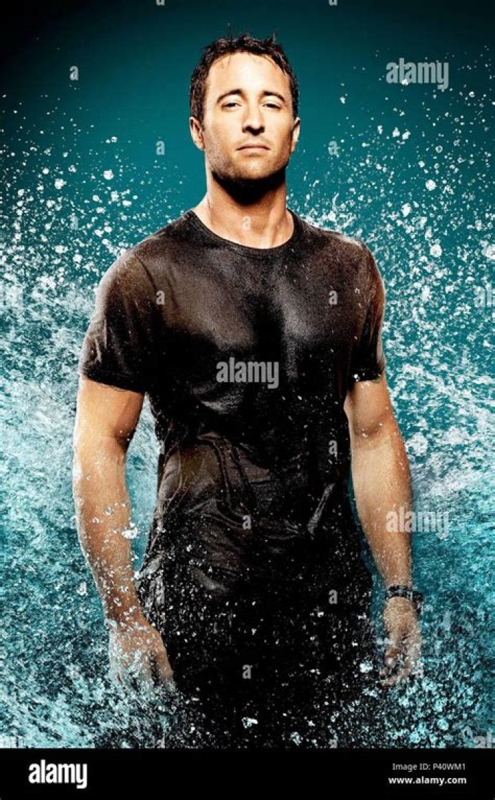 Unveiling the Charismatic Journey of Alex O’Loughlin