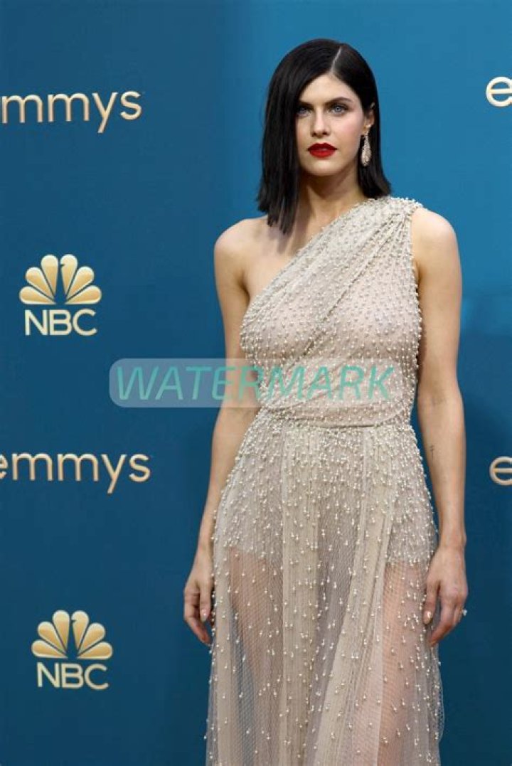 Alexandra Daddario Nipple Controversy: Facts, Myths, and Insights