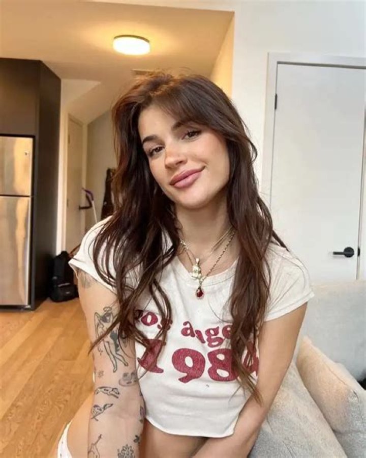 Ari Kytsya Free Nudes: Debunking Myths and Understanding Privacy Rights