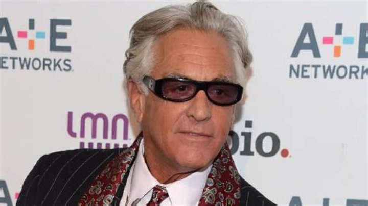 Exploring the Life and Legacy of Barry Weiss