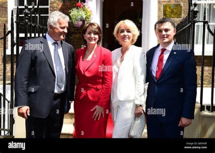 Besnik Sahat&ccedil;iu: The Rising Star in Albanian Politics