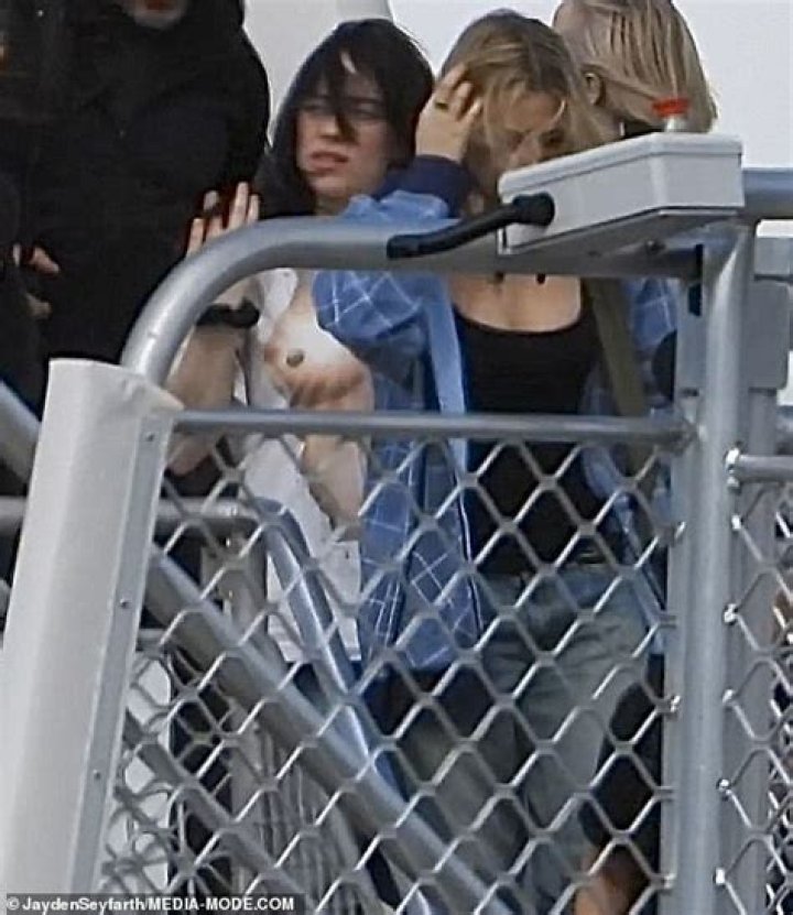 Unveiling the Truth: The Billie Eilish Leak Nudes Controversy