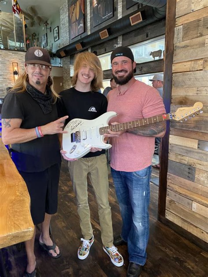 Bret Michaels Wife: A Deep Dive into His Relationship in 2023