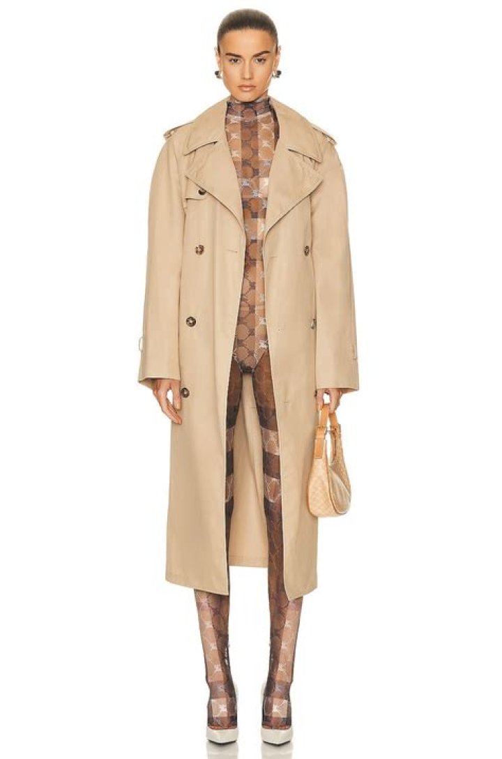 Burberry Catsuit: The Ultimate Fashion Statement for Modern Women