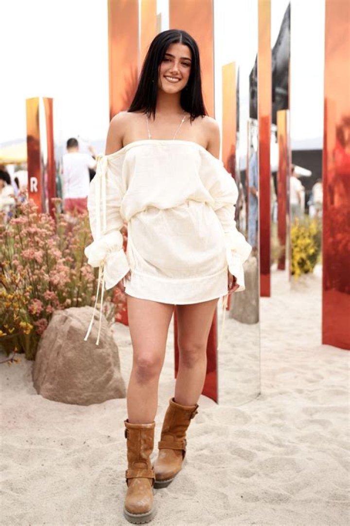 Charli D'Amelio Coachella: A TikTok Sensation Takes Over the Festival Stage