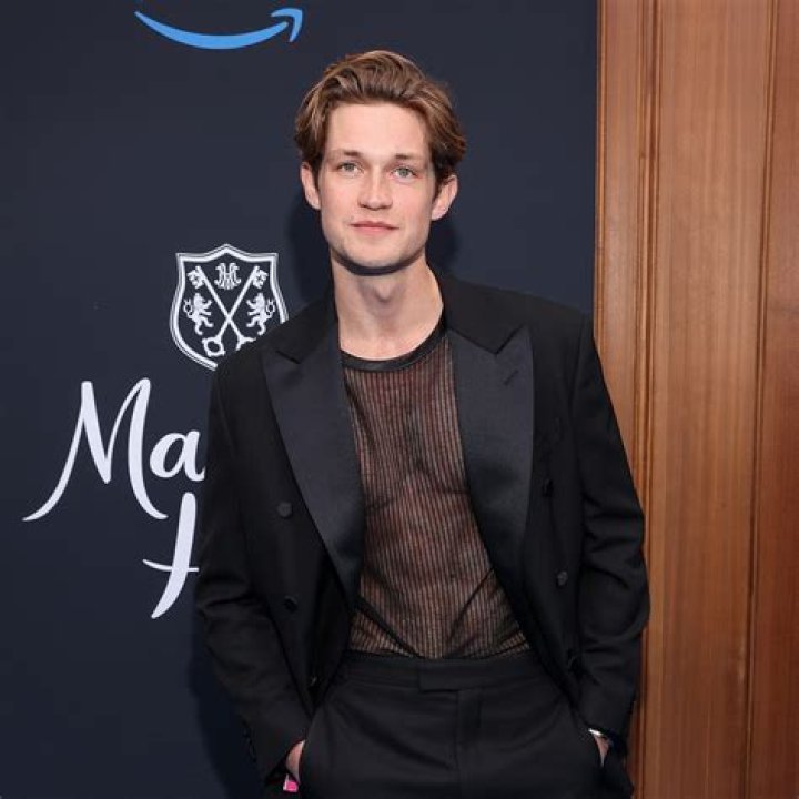 Damian Hardung: Top Insights & Strategies