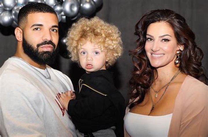 Drake's Wife: Exploring the Life and Relationships of the Global Superstar