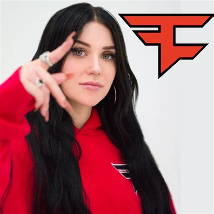 Faze Kalei: The Rising Star in the Gaming and Entertainment Industry