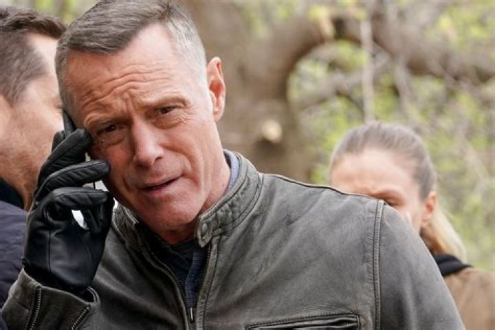 Unraveling the Dynamic Character of Hank Voight
