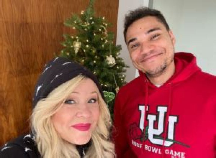 Unveiling the Truth: Is Holly Rowe Married?