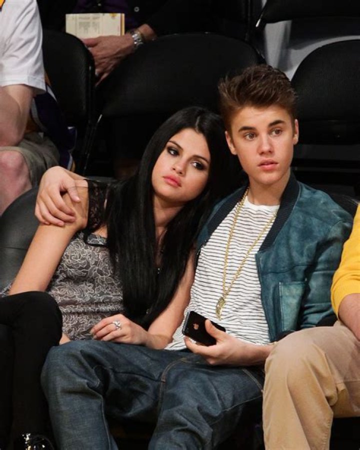 Is Selena Gomez Dating Justin Bieber Again? The Truth Behind Their Relationship