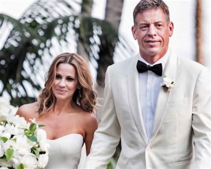 Is Troy Aikman Married? Uncovering the Personal Life of the NFL Legend