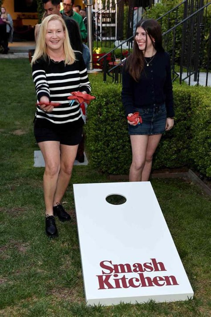 Isabel Lieberstein: A Trailblazer in the World of Business and Philanthropy