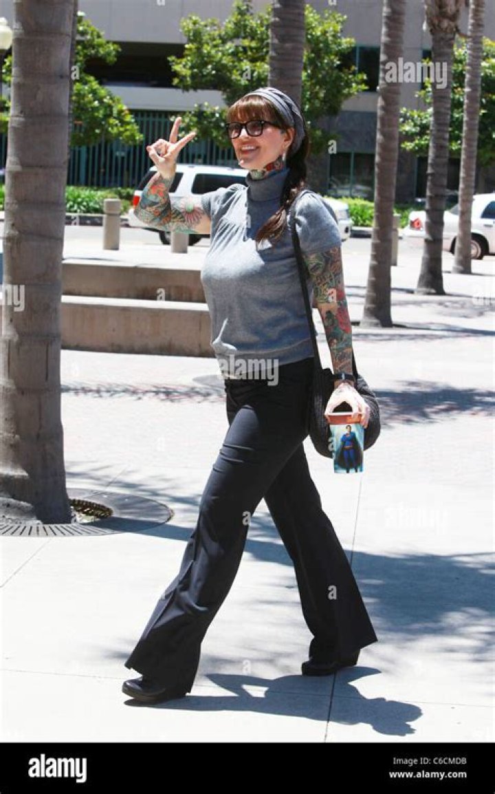 Janine Lindemann Now: The Inspiring Journey of a Fitness Icon