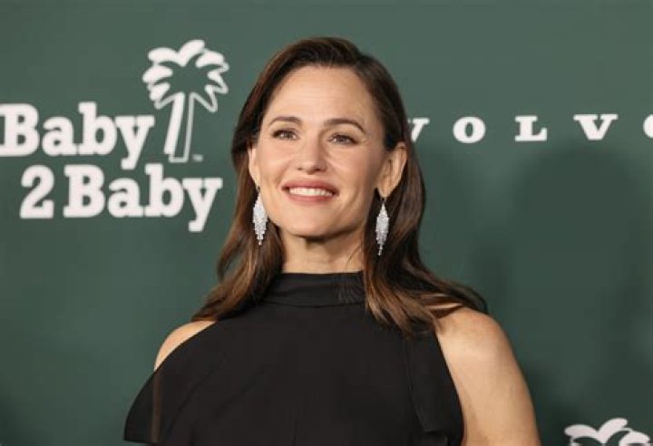 Discovering the Multifaceted Life of Jennifer Garner