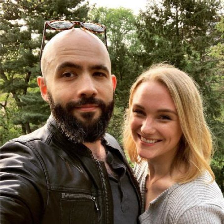 Jess Opon: The Rising Star in the Music Industry