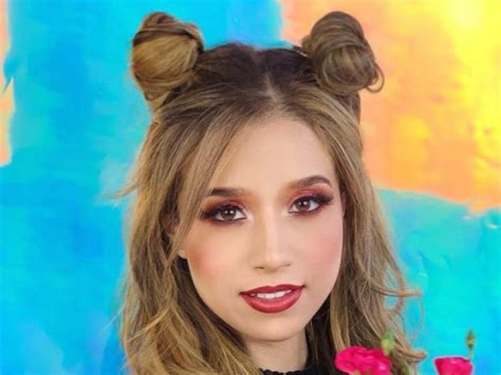 Jessica Bregman: The Rising Star of Modern Cinema and Media