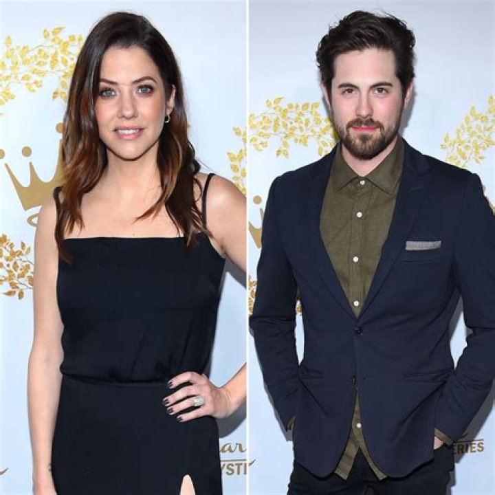 Julie Gonzalo's Husband: Who Is He?