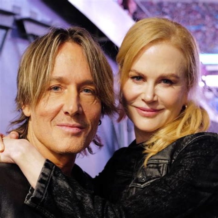 Keith Urban & Wife: Love Story & Latest News