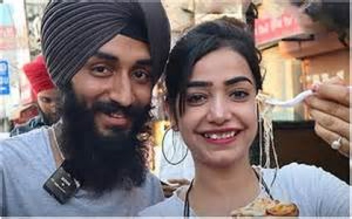 Kulhad Pizza Video: A Fusion of Tradition and Innovation in Indian Street Food