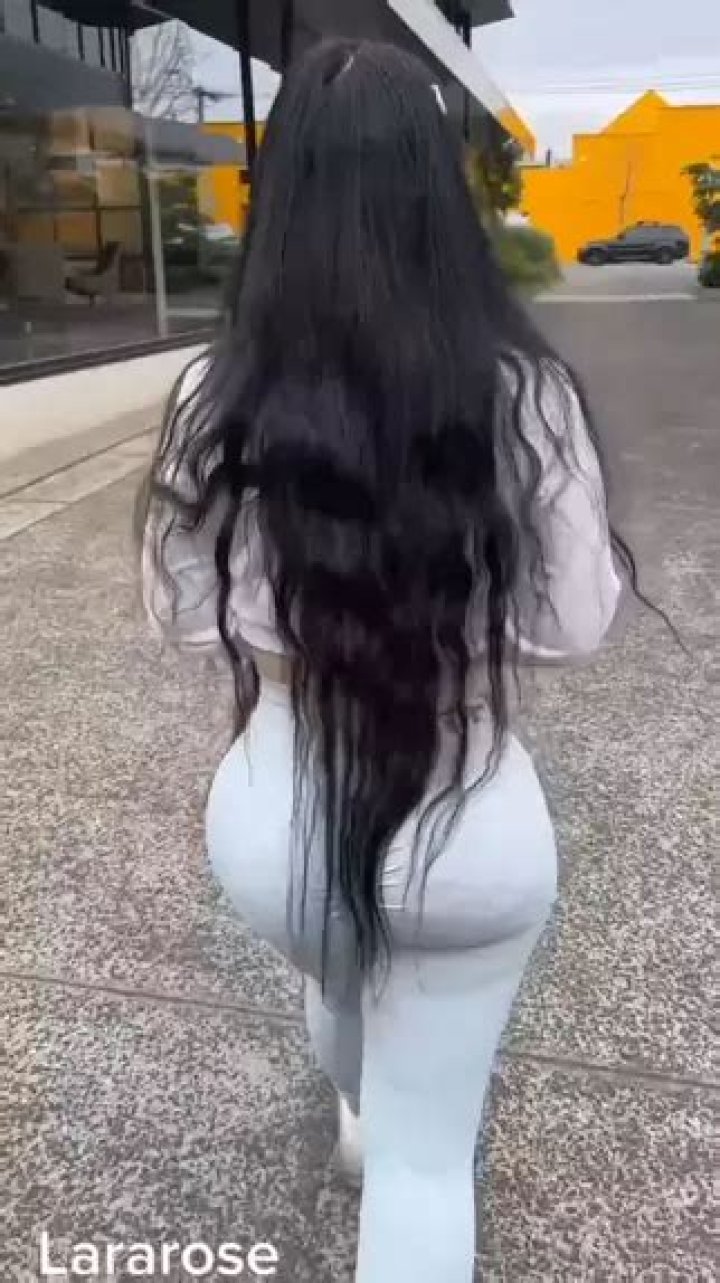 Lara Rose Erome: A Rising Star in the Modeling Industry