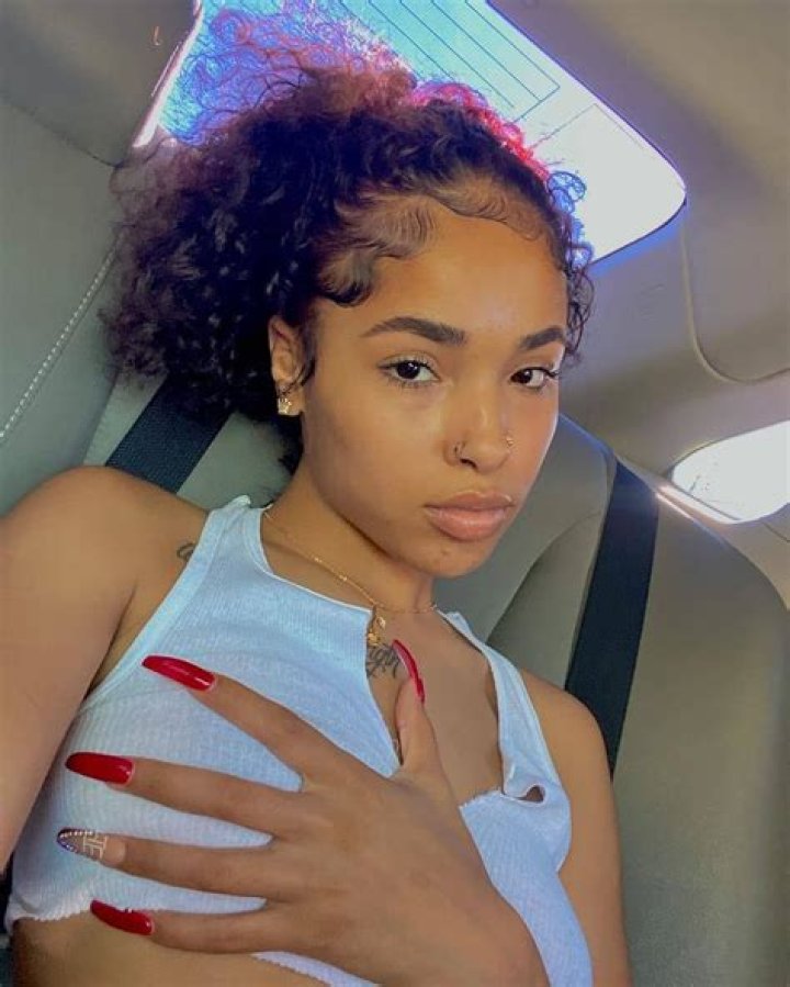 Lightskin Solo: A Comprehensive Guide to the Rising Star in the Music Industry