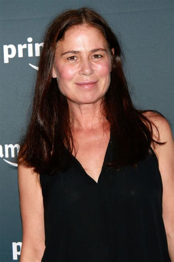 Maura Tierney: Inspiring Stories & Insights