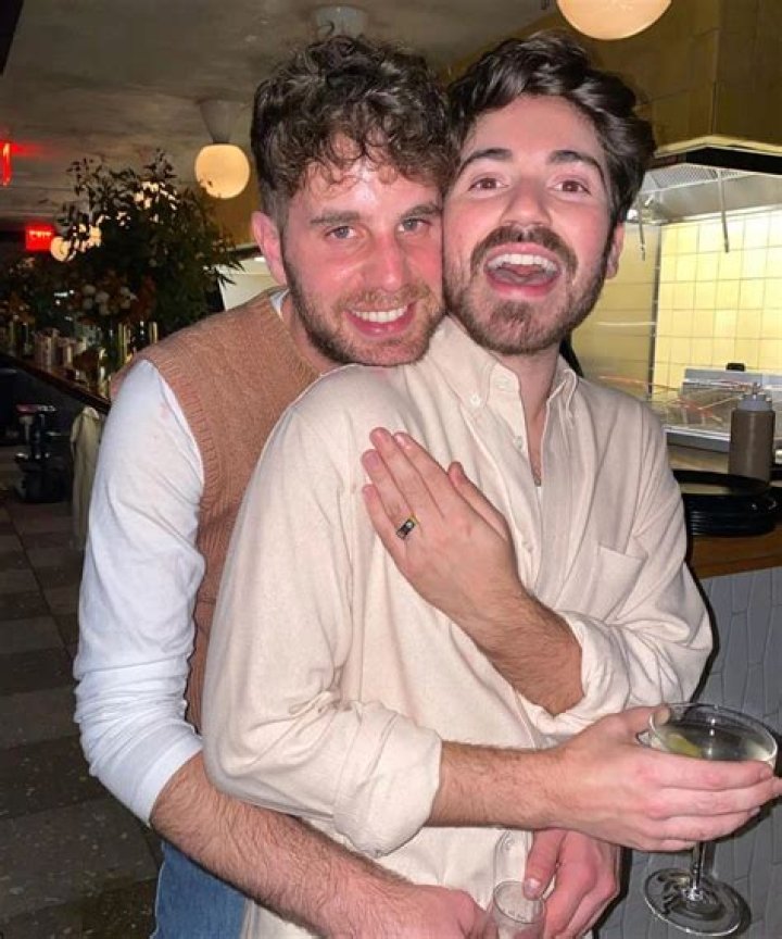 Noah Galvin Trans: Understanding His Journey and Impact