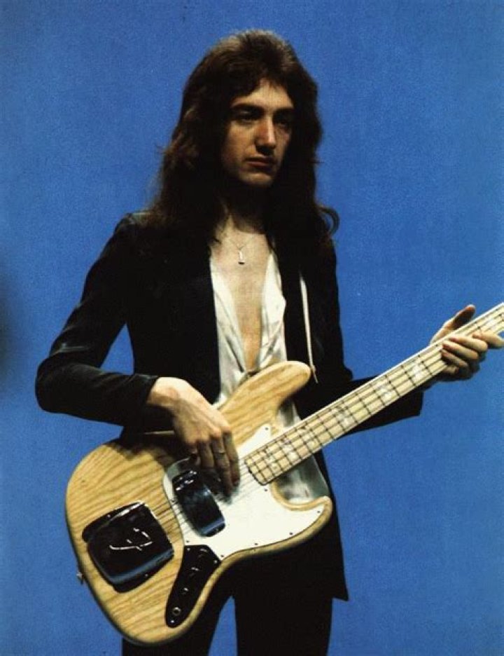 The Unseen Genius: John Deacon, Queen's Quiet Guitarist