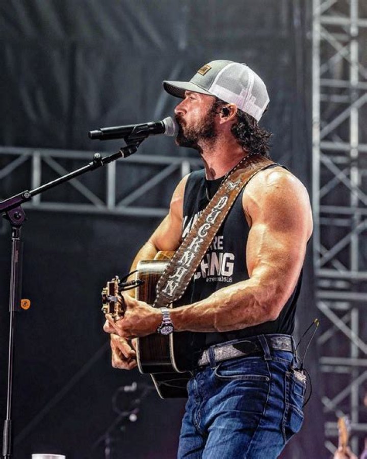 Riley Green: The Rising Star of Country Music