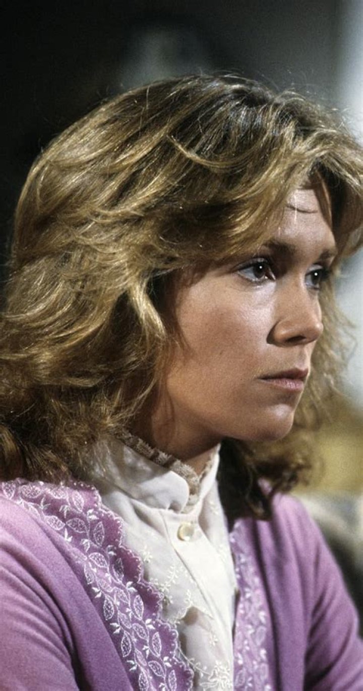 Robin Dearden: The Talented Actress Behind the Iconic Roles