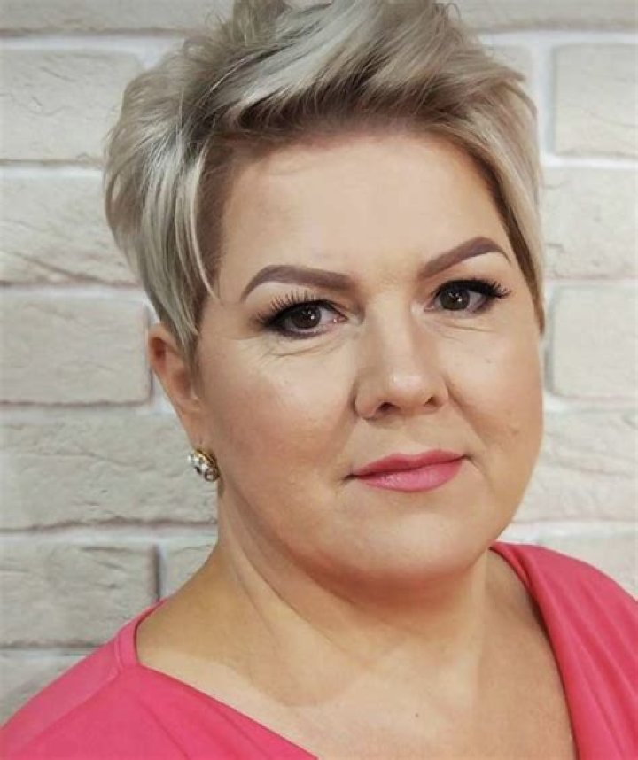 Short Hair for Overweight Individuals: Embracing Your Beauty and Confidence