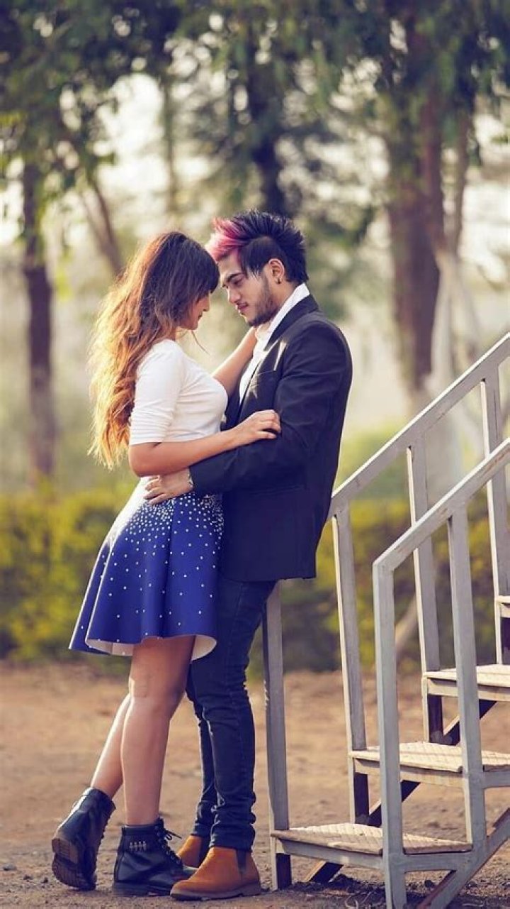 Show Love Images: The Power of Visual Expressions of Affection