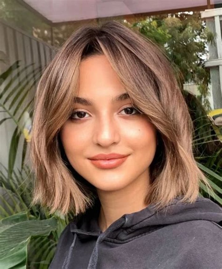 Slimming Haircuts for Chubby Faces Female