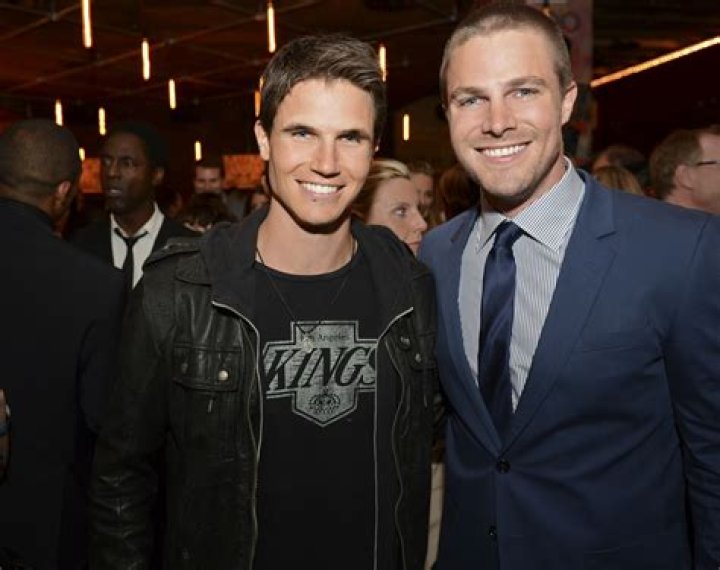 Stephen Amell & Robbie Amell: Brotherly Bond Explored