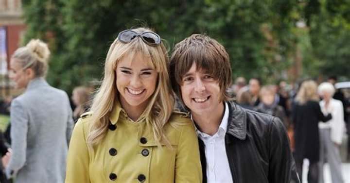 Suki Waterhouse Dating History: A Comprehensive Look at Her Romantic Relationships