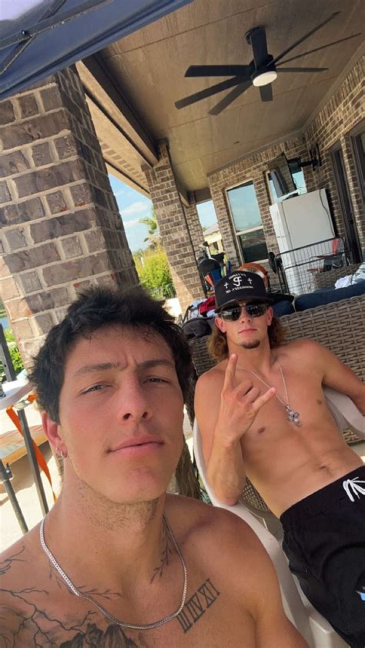 Taylor Holder: The Rise of a Social Media Sensation