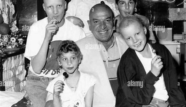 Telly Savalas Height - How Tall Was He?