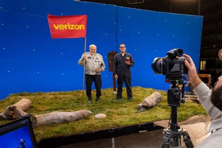 Unveiling the Faces Behind the Verizon Commercial Cast