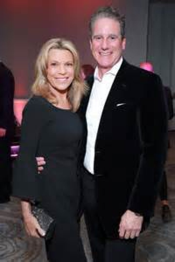 Unveiling the Personal Life of Vanna White: Is She Married?