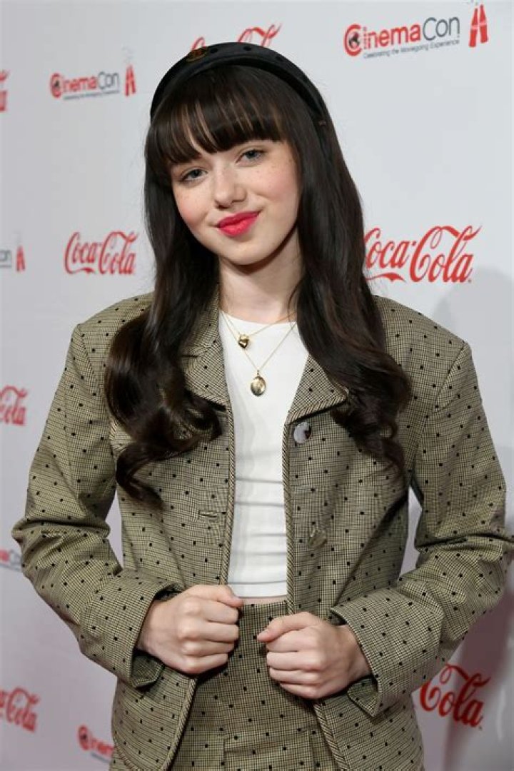 Violet McGraw 2025: Rising Star in the Entertainment Industry